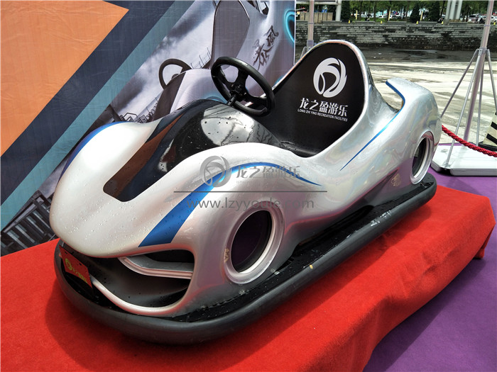 許昌龍之盈獨(dú)家研發(fā)----漂移碰碰車(chē)