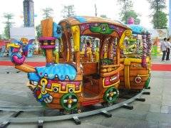 如何正確選擇游樂設備-海盜船