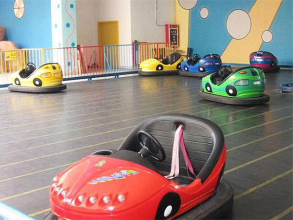 兒童碰碰車多少錢一輛